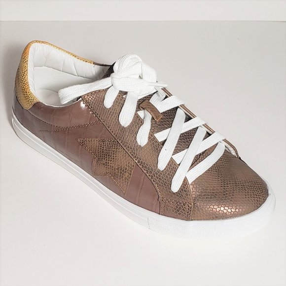 🏅HP🏅Brown & Copper Crocodile Texture Sneakers - Picture 3 of 7
